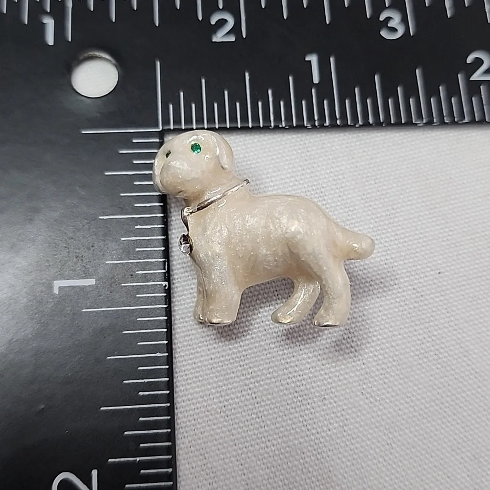 N/A pretty brooch
